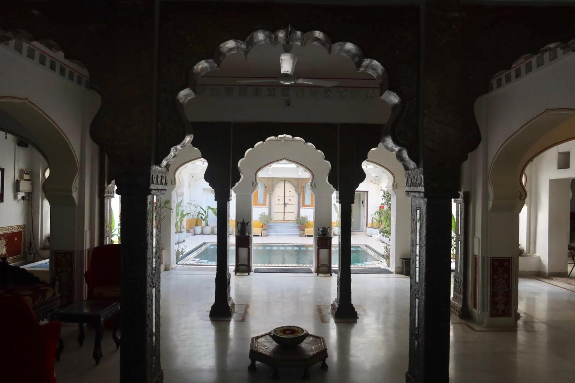 Dev Niwas - Heritage Hotel Būndi Exteriör bild
